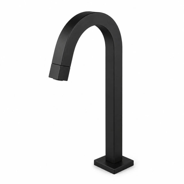 Torneira Quadra CURVED Alta - Preto